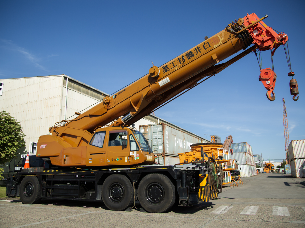 50tラフタークレーン